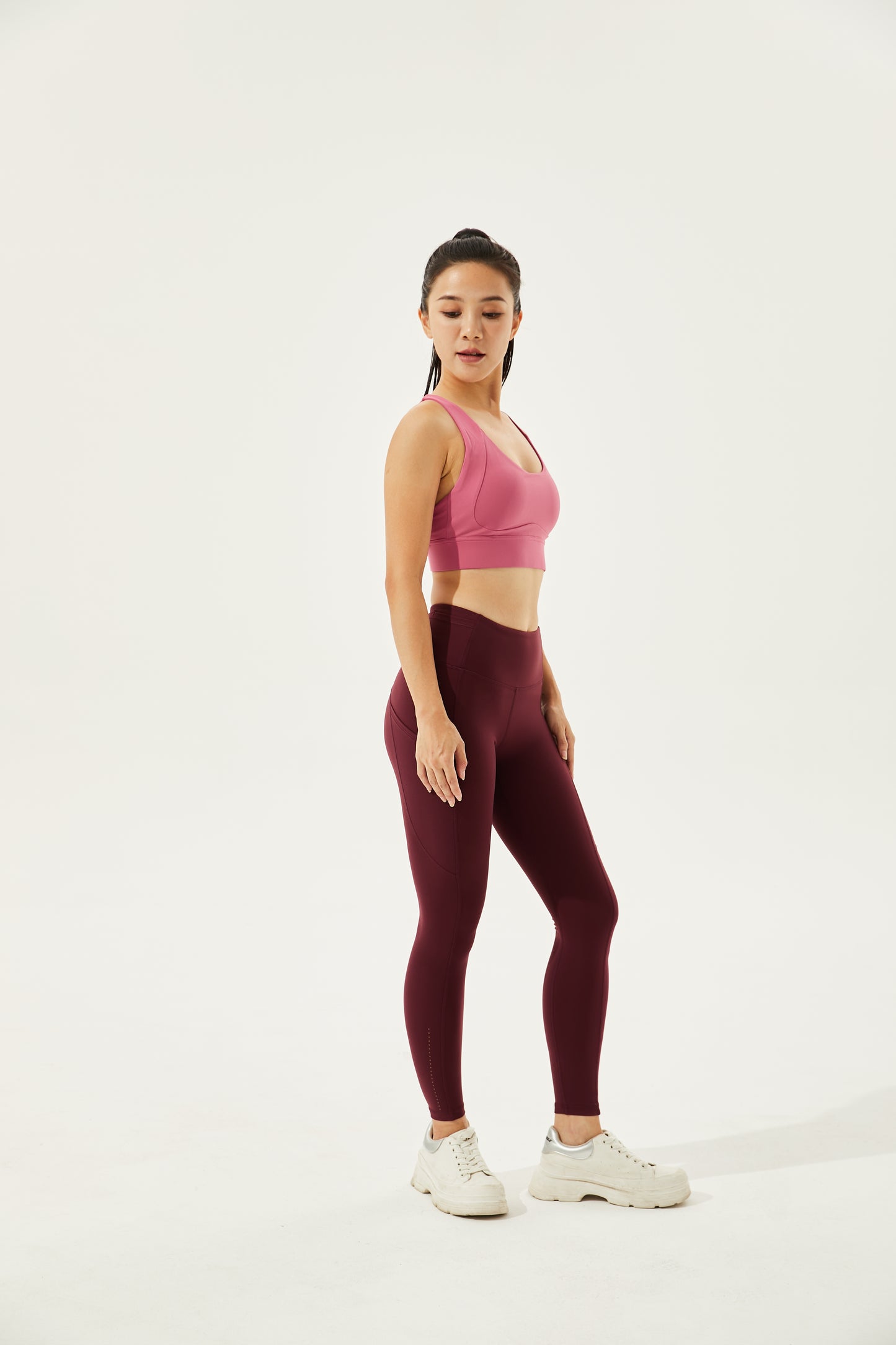 High-Waist Buttery Soft Camel-Toe Proof Snazzy High Intensity Leggings With 5 Pockets