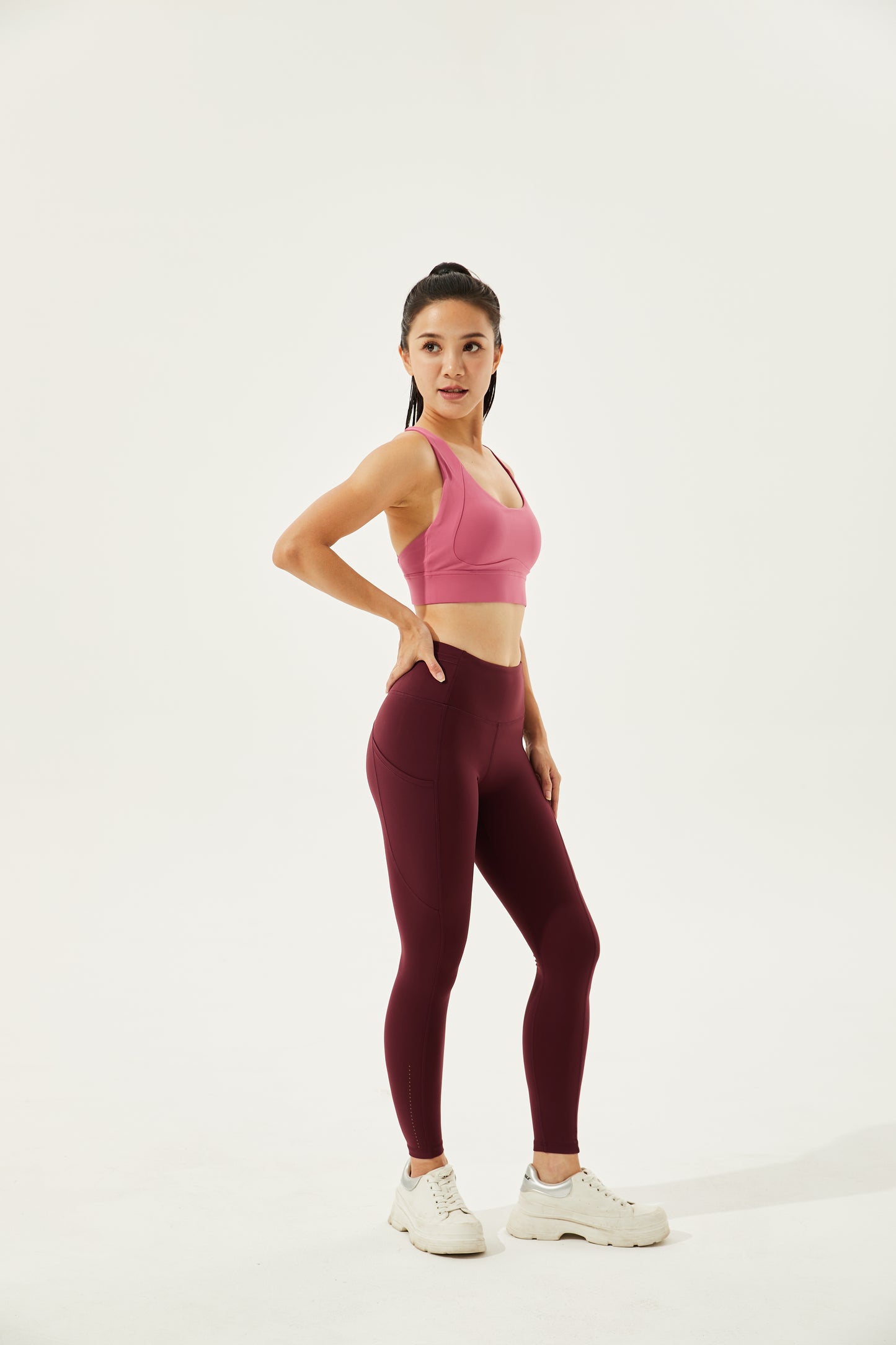 High-Waist Buttery Soft Camel-Toe Proof Snazzy High Intensity Leggings With 5 Pockets