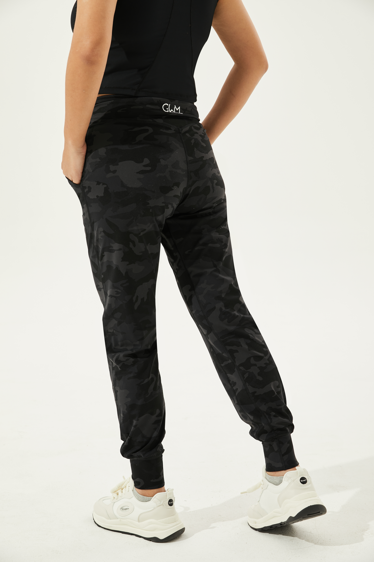 Travel joggers for women