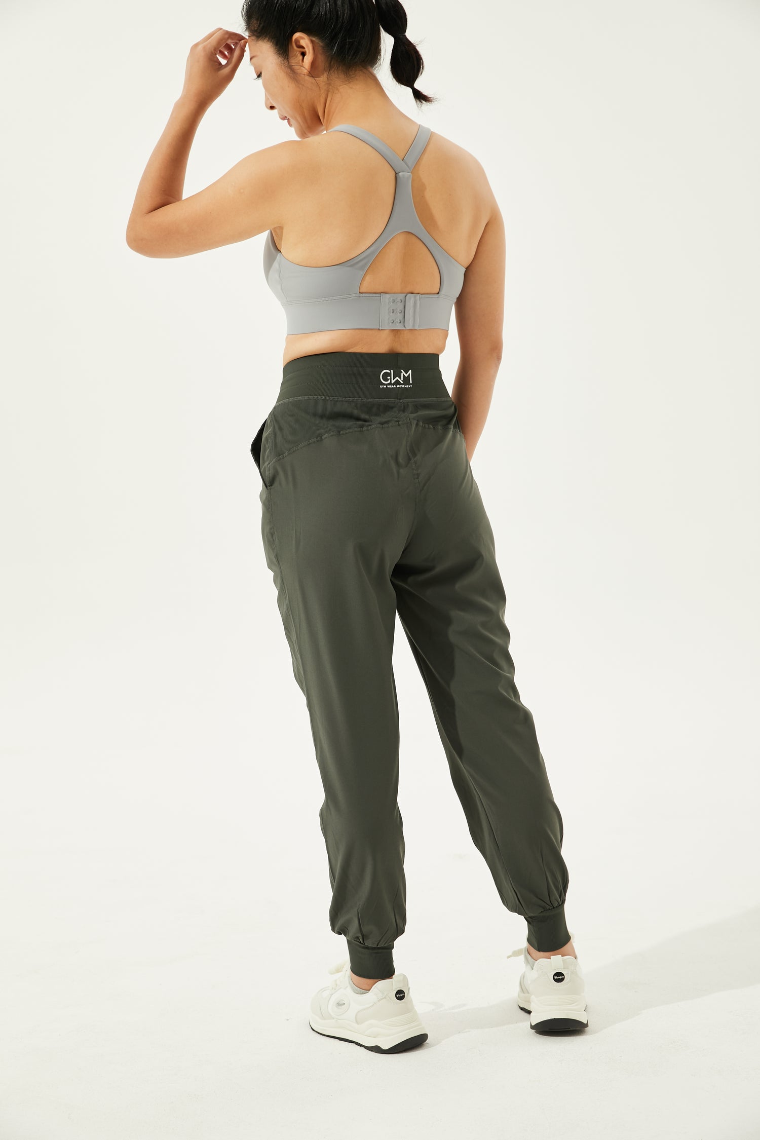 Buttery Soft Graceful Running Sports Bra With Clasps