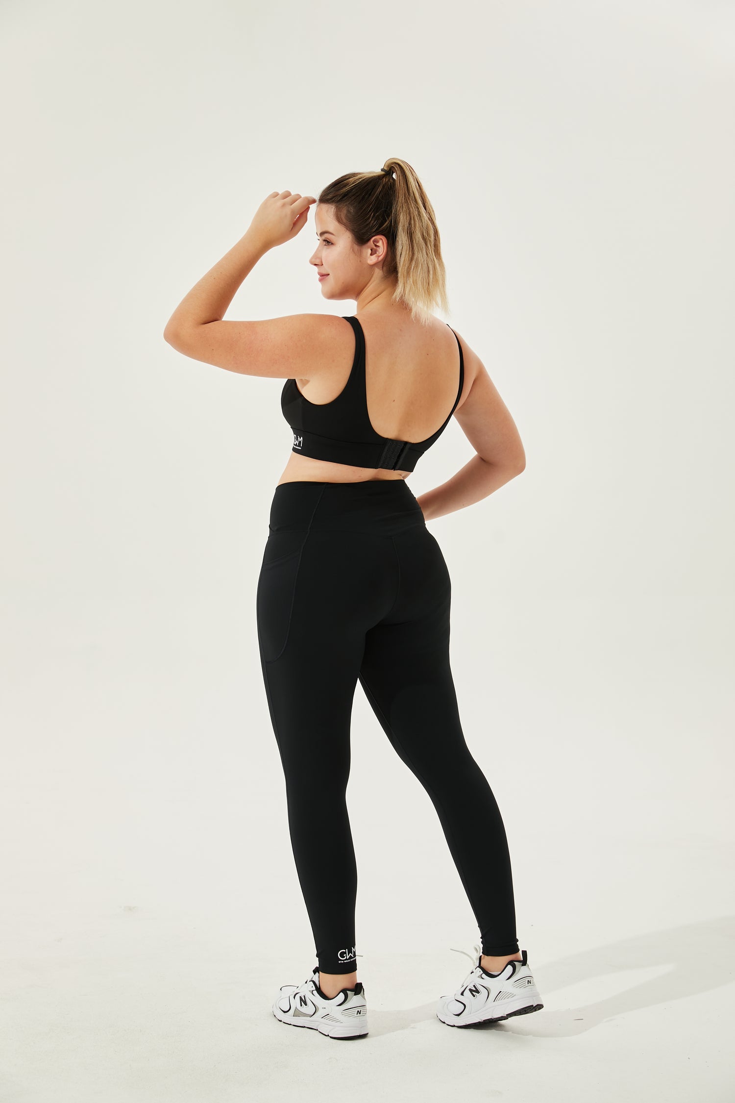 High-Waist Buttery Soft Camel-Toe Proof Crossover Leggings With 2 Pock