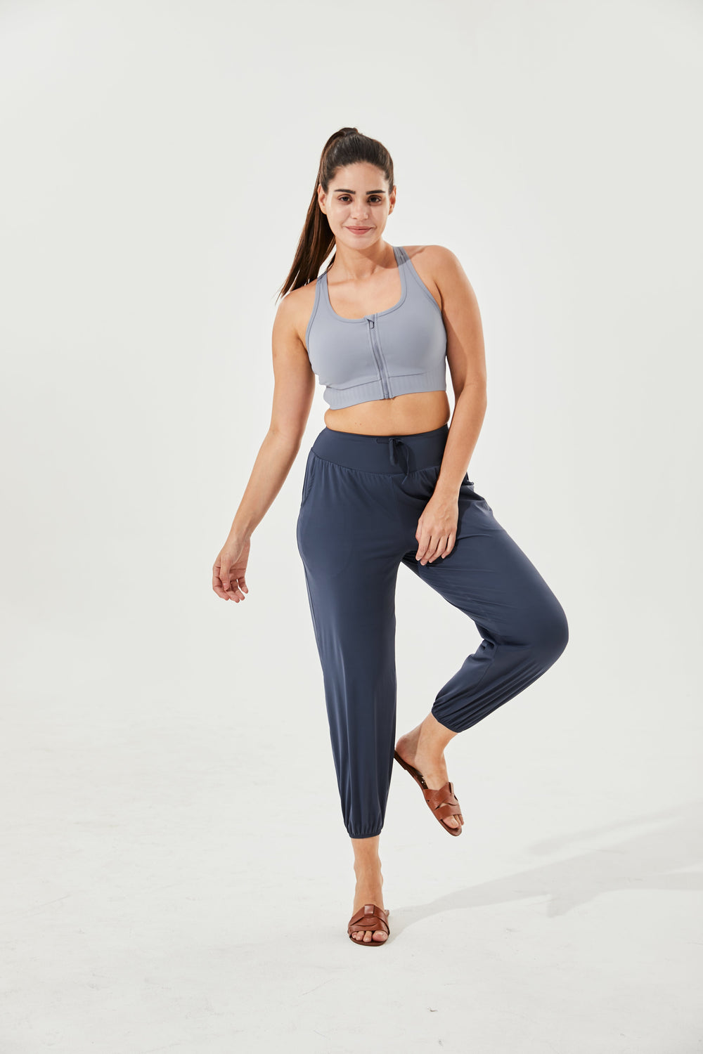 travel joggers for women, workout joggers, singapore, australia