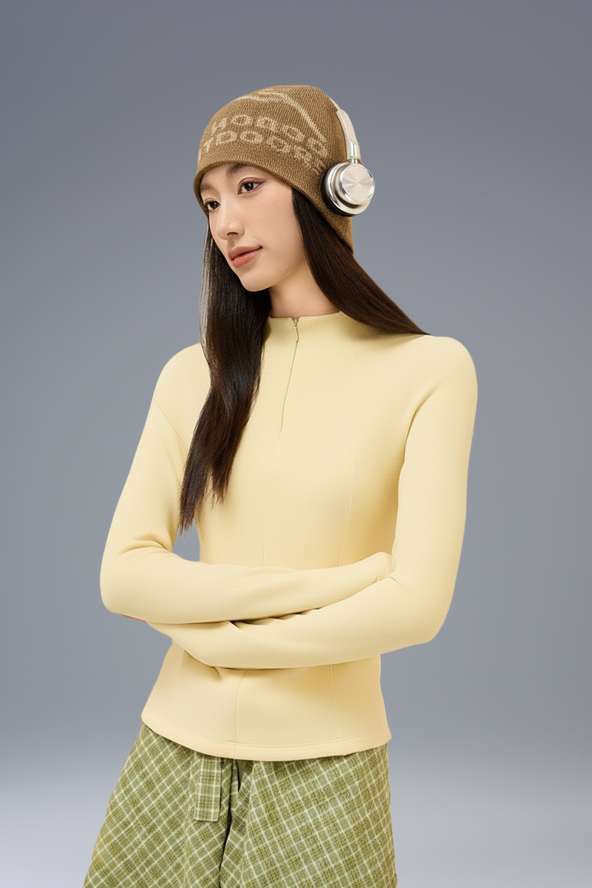 Buy 1, Get 1 Free - 2-In-1 Cloud Thermal Top With Hand Warmers - For Cold Climates