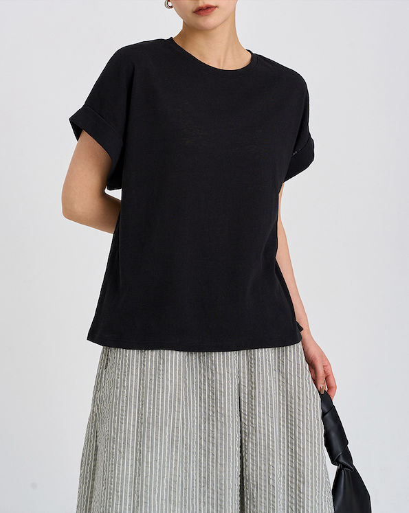 Cooling & Sweat-Wicking Crease-Free Breeze Top