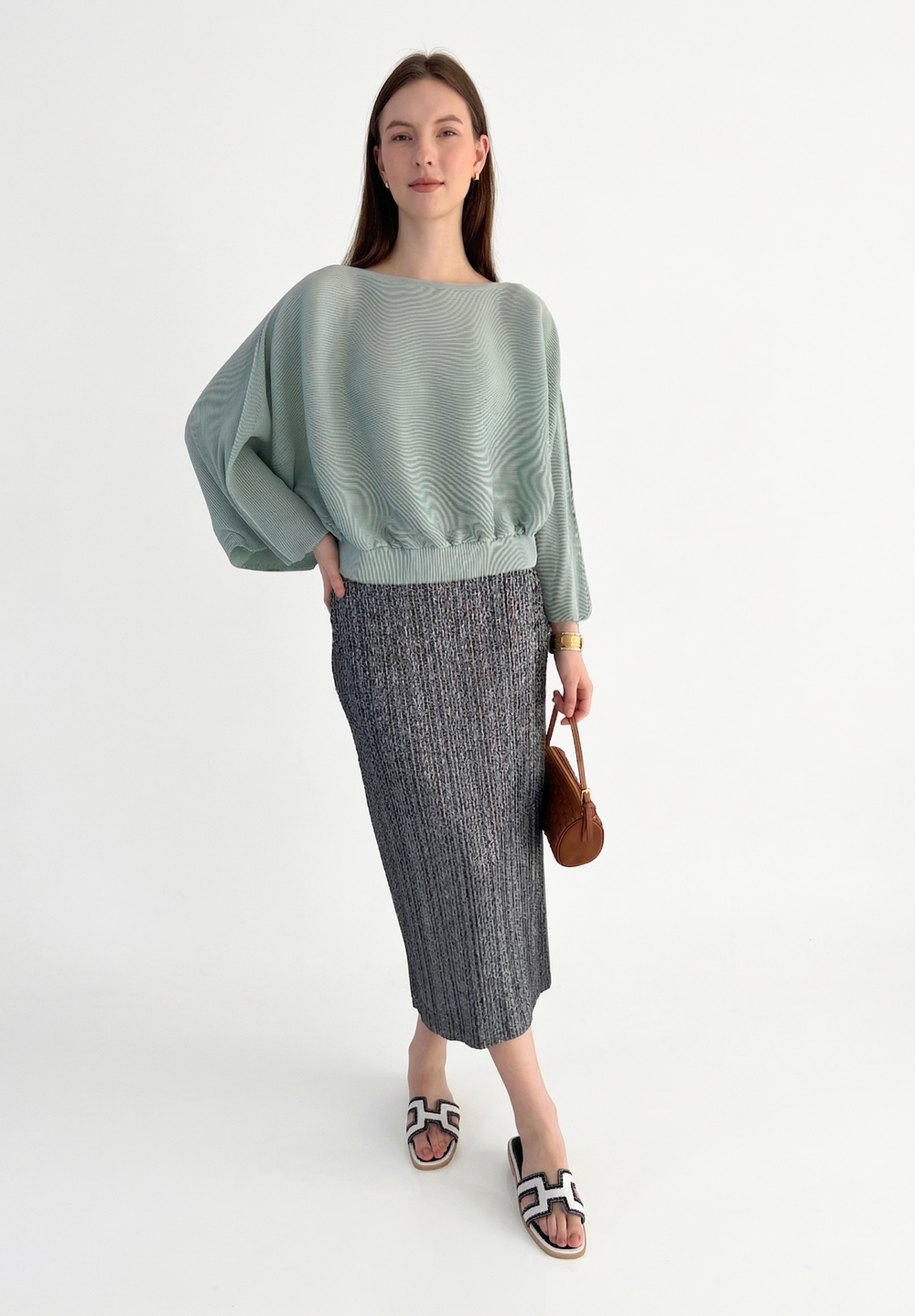 Cooling, Wrinkle-Free and Free Size Fluid Top