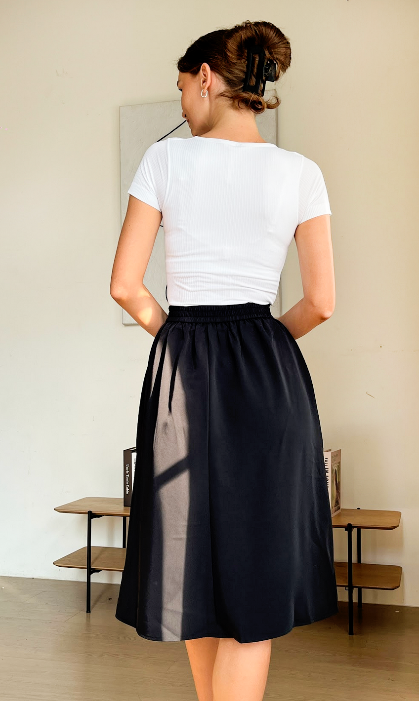 Cooling, Breathable & Stretchable Sass Skirt With Pockets & Stretchable Waistband