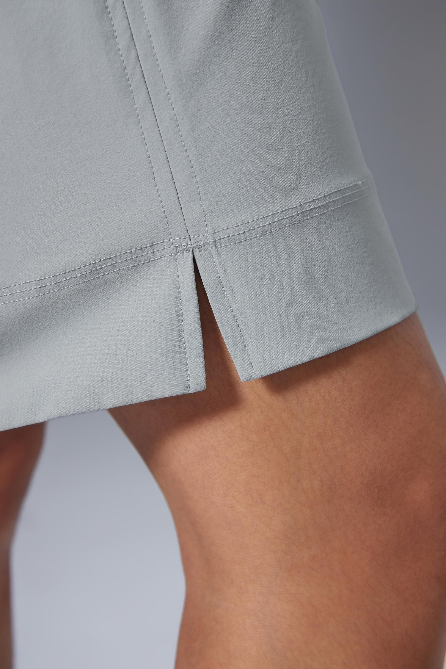Cooling & Stretchable Wind Shorts With Pockets