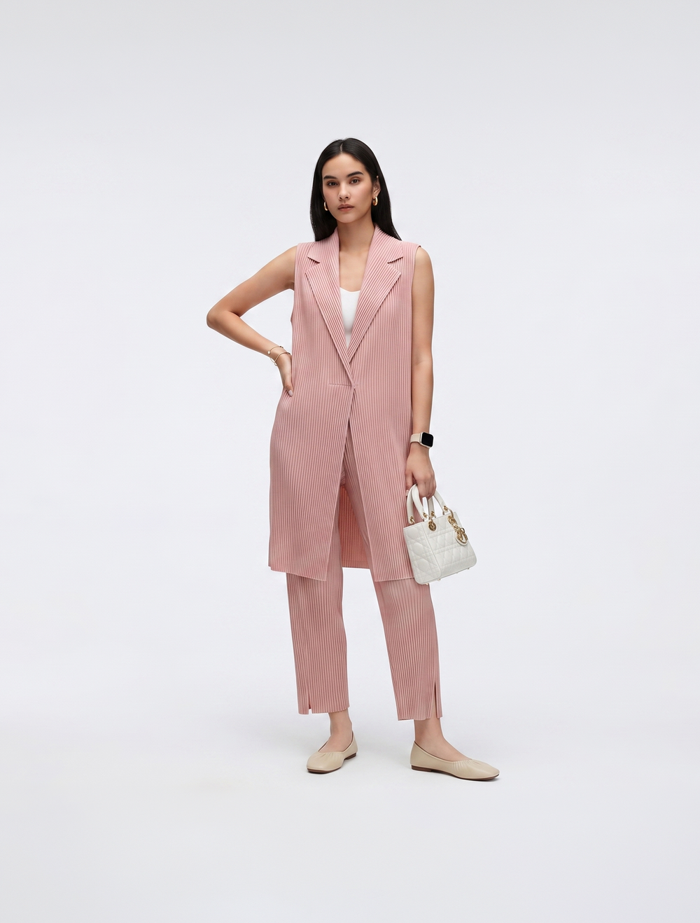 Wrinkle-Free, Cooling, Breathable Pleated Longline Celeste Vest With Pockets