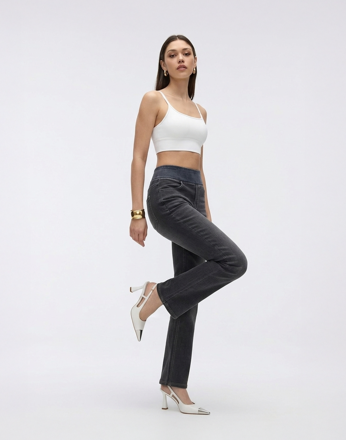 Cooling, Buttery Soft & Tummy Control Straight Cut Contour Jeans With Pockets