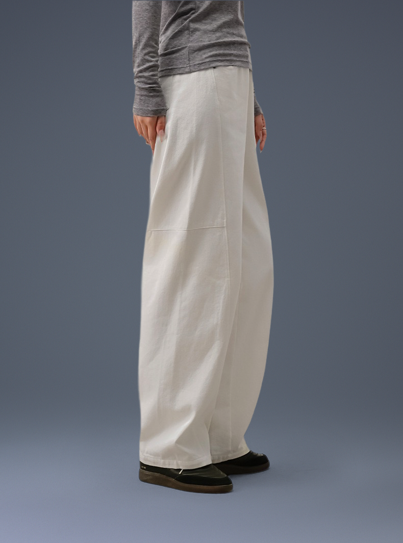 Buttery Soft Halo Jeans With Elastic Waistband & Deep Pockets