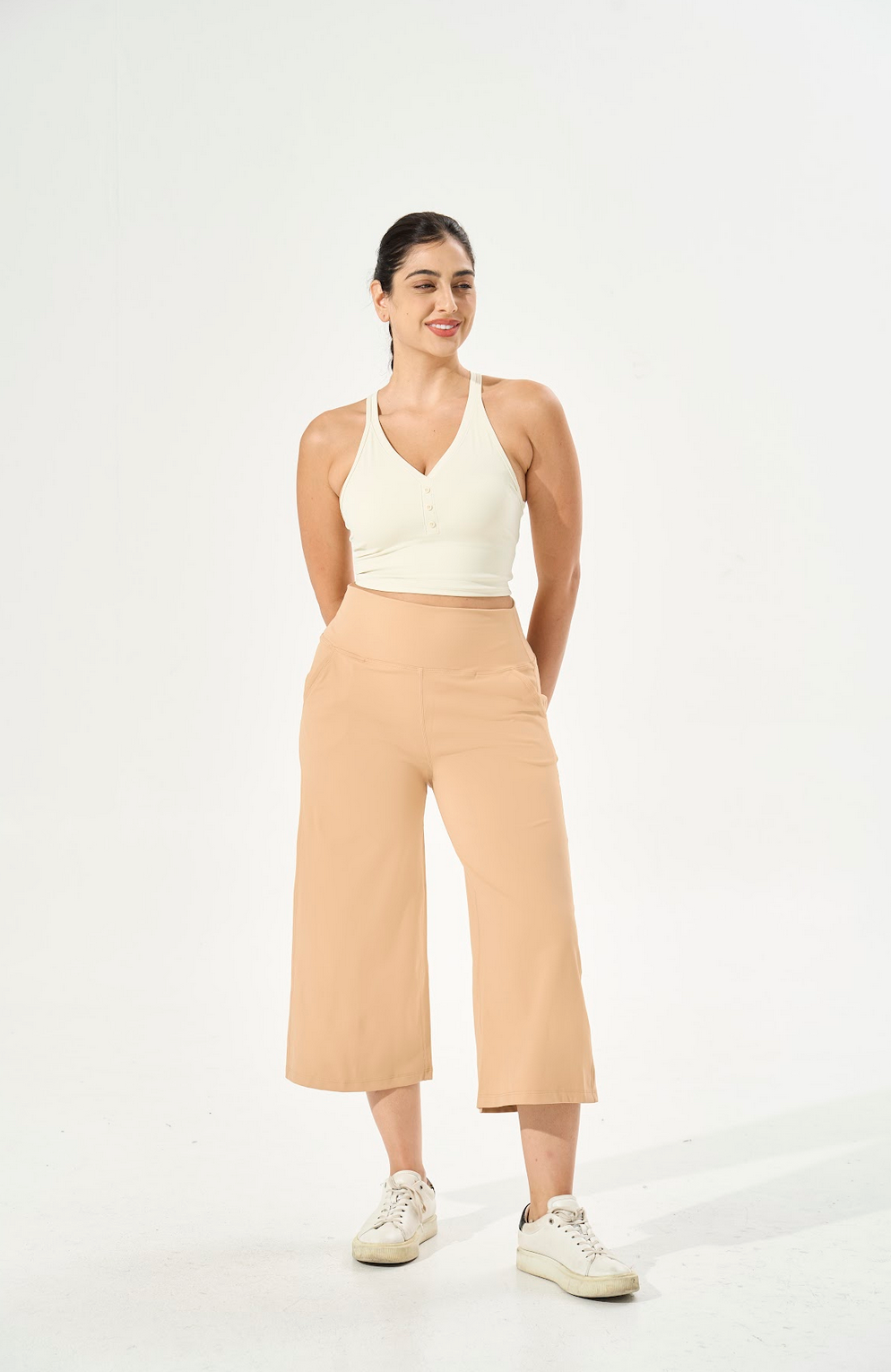 Tangs Display - [Petite Collection] Cooling & Buttery Soft Lush Cropped Pants With Stretchable Waistband & Pockets