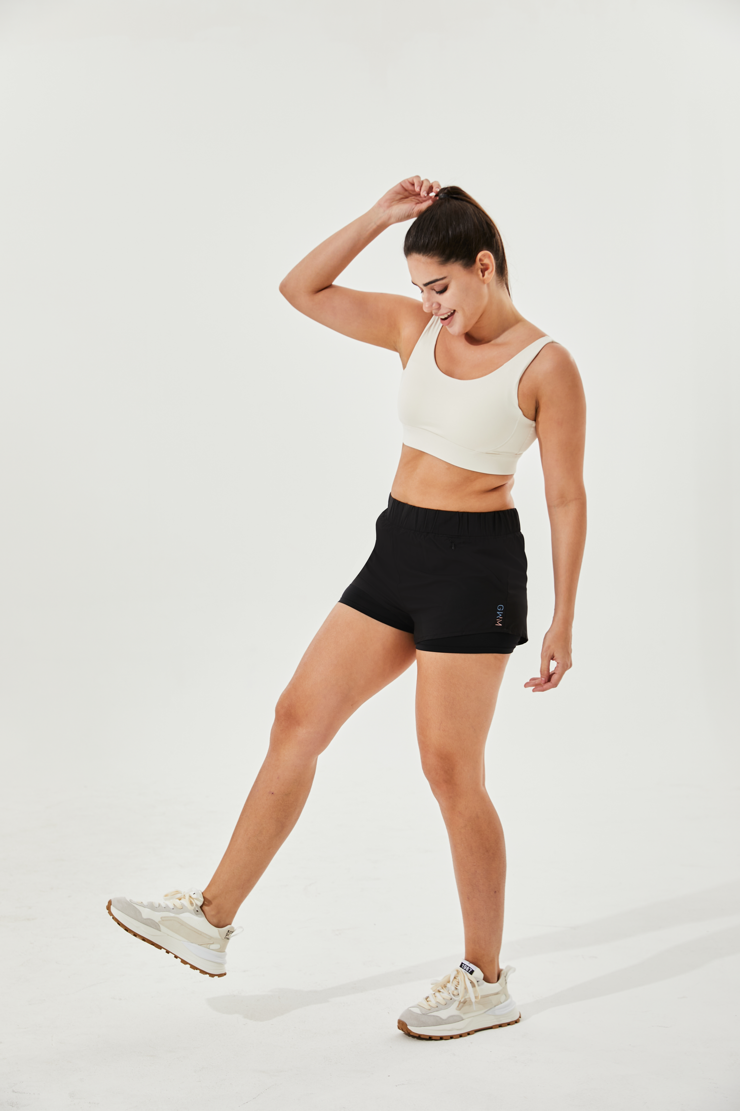 Cooling & Buttery Soft Aspire Shorts With Inner Tights