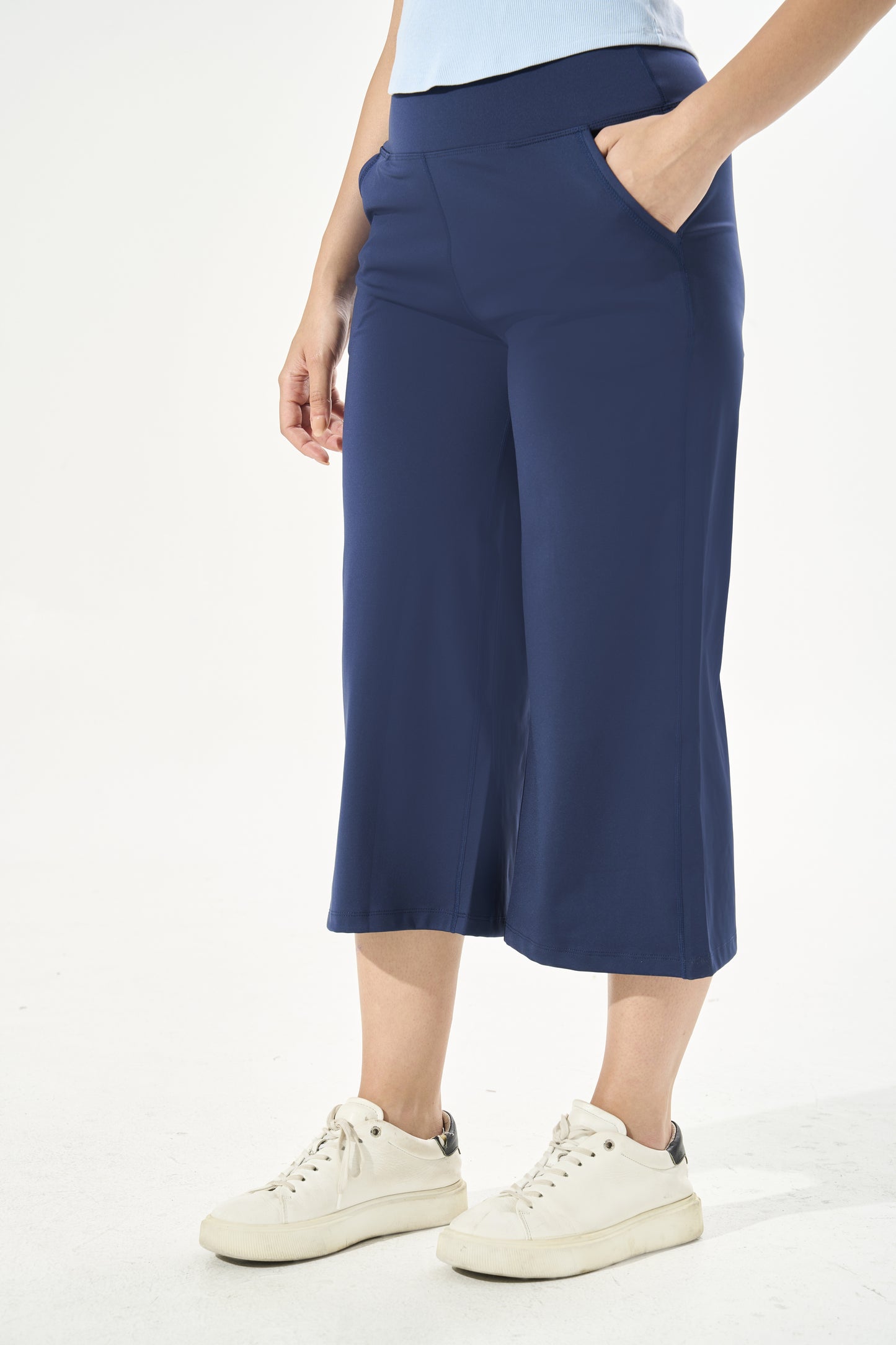 [Petite Collection] Cooling & Buttery Soft Lush Cropped Pants With Stretchable Waistband & Pockets