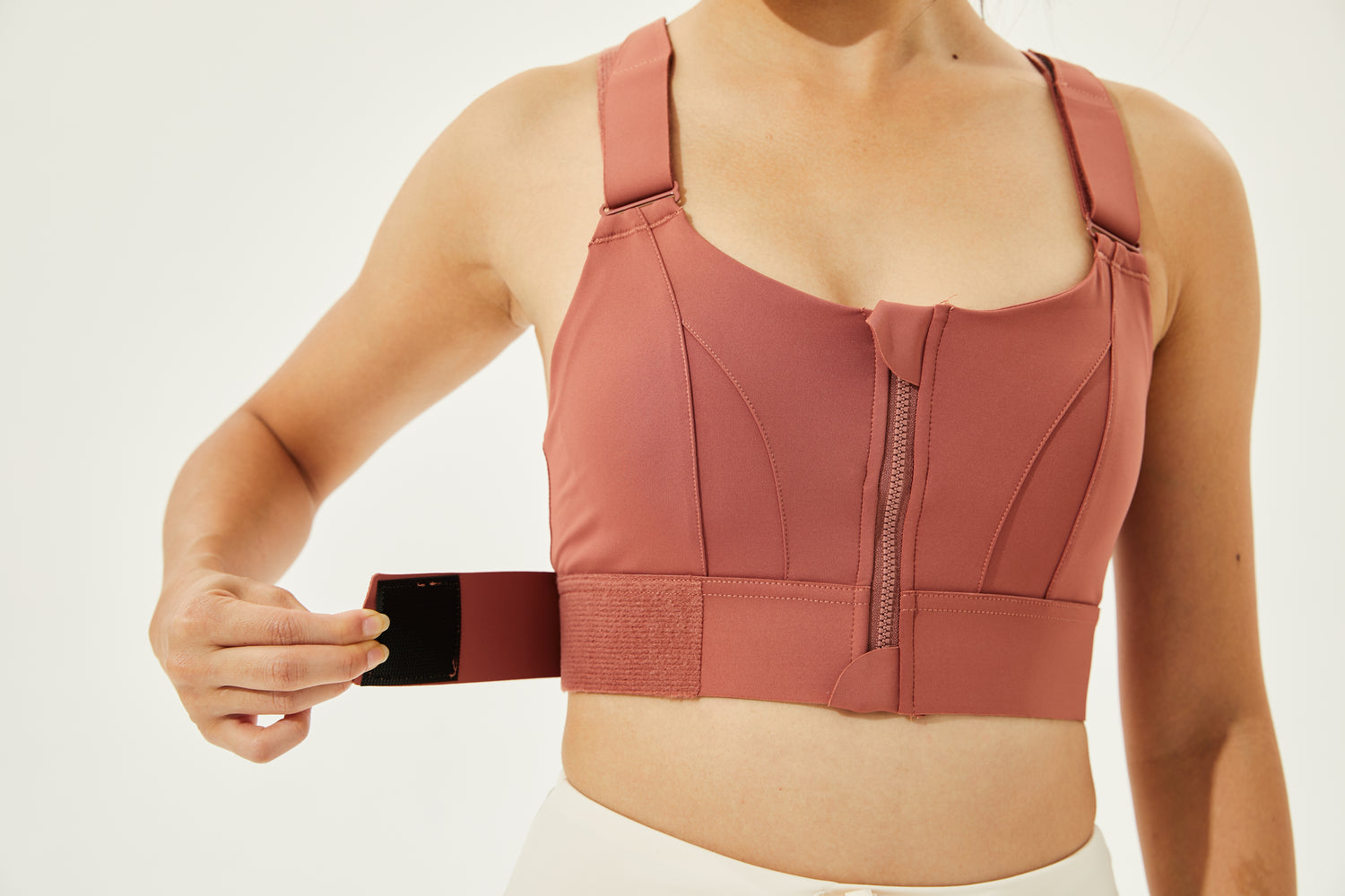 High Intensity Fully Adjustable PowerFlex Sports Bra with Zip and Moulded Bra Cups (Up To 4XL)