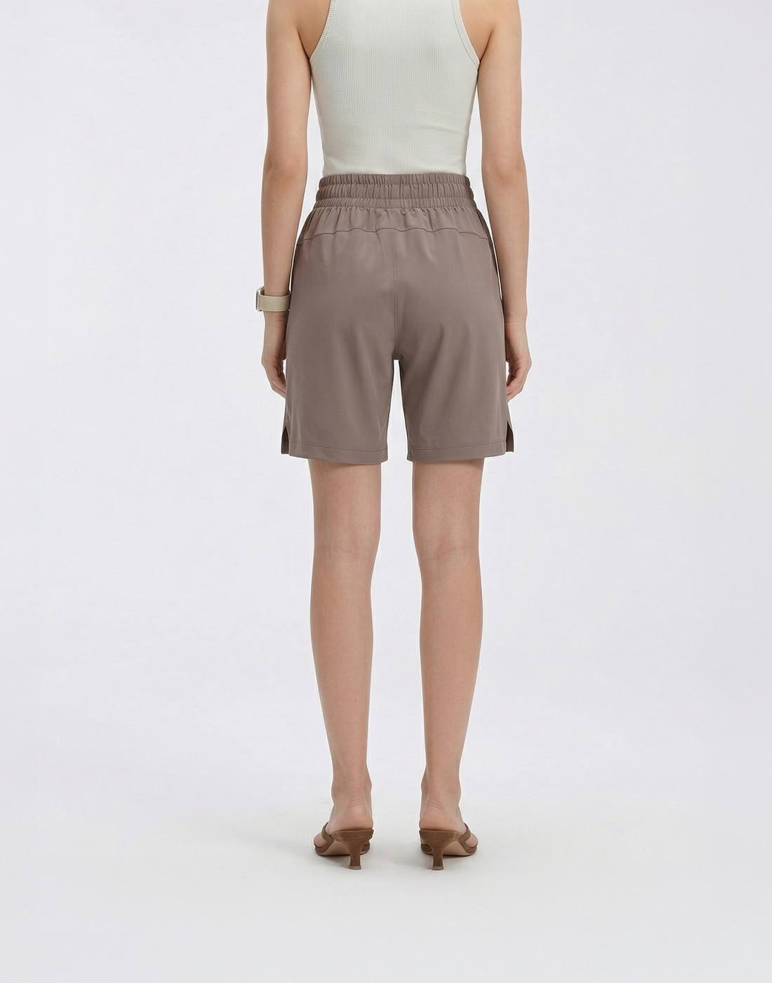 Cooling, Breathable & Wrinkle-Free With Tummy Tucking Wake Shorts