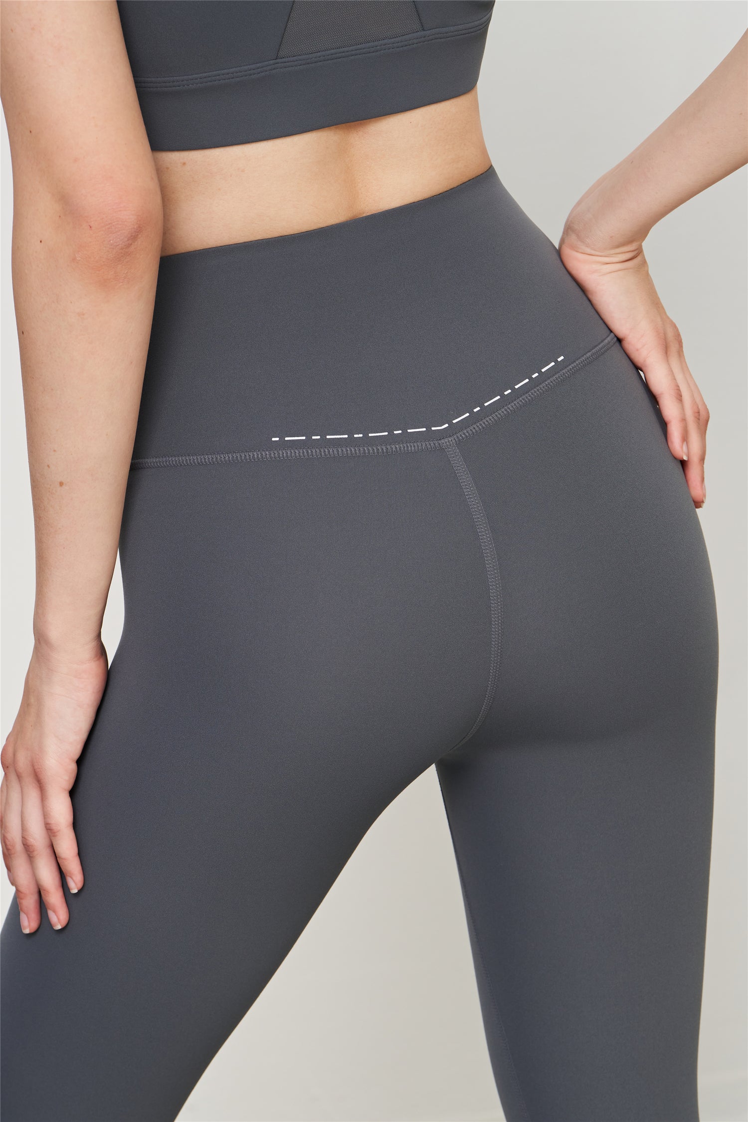 Buttery Soft High Intensity QuickFit Zip Bra
