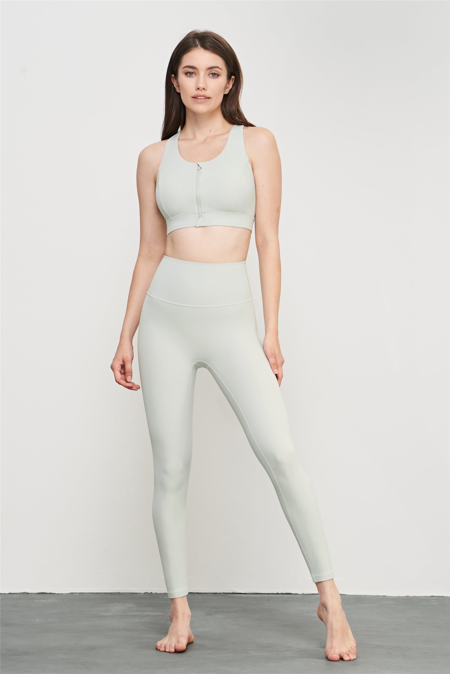 Buttery Soft High Intensity QuickFit Zip Bra