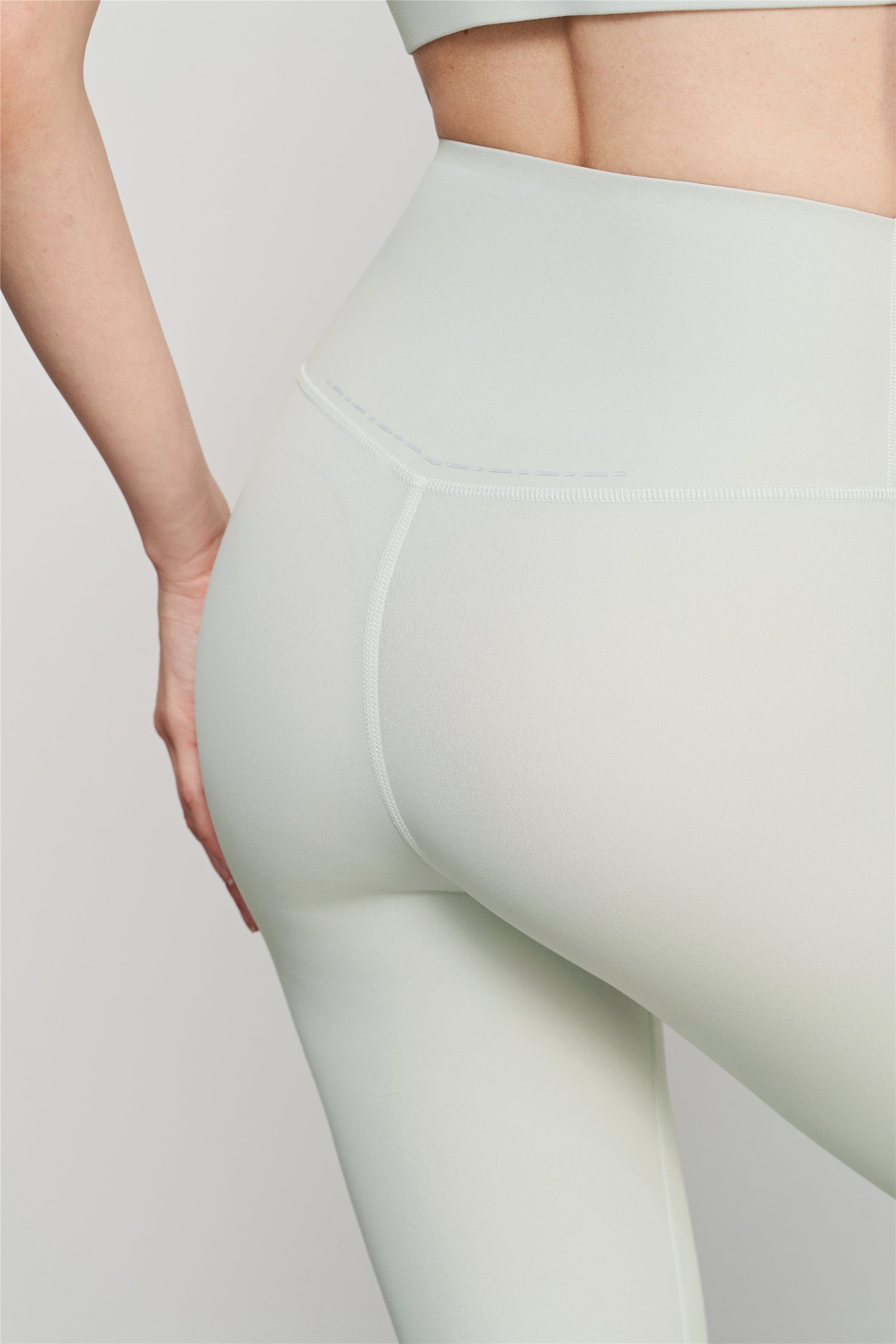 Buttery Soft High Intensity QuickFit Zip Bra