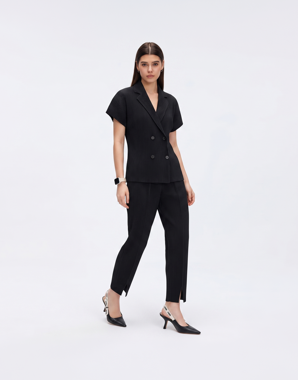 Wrinkle-Free, Cooling & Breathable Boardroom Pleated Blazer