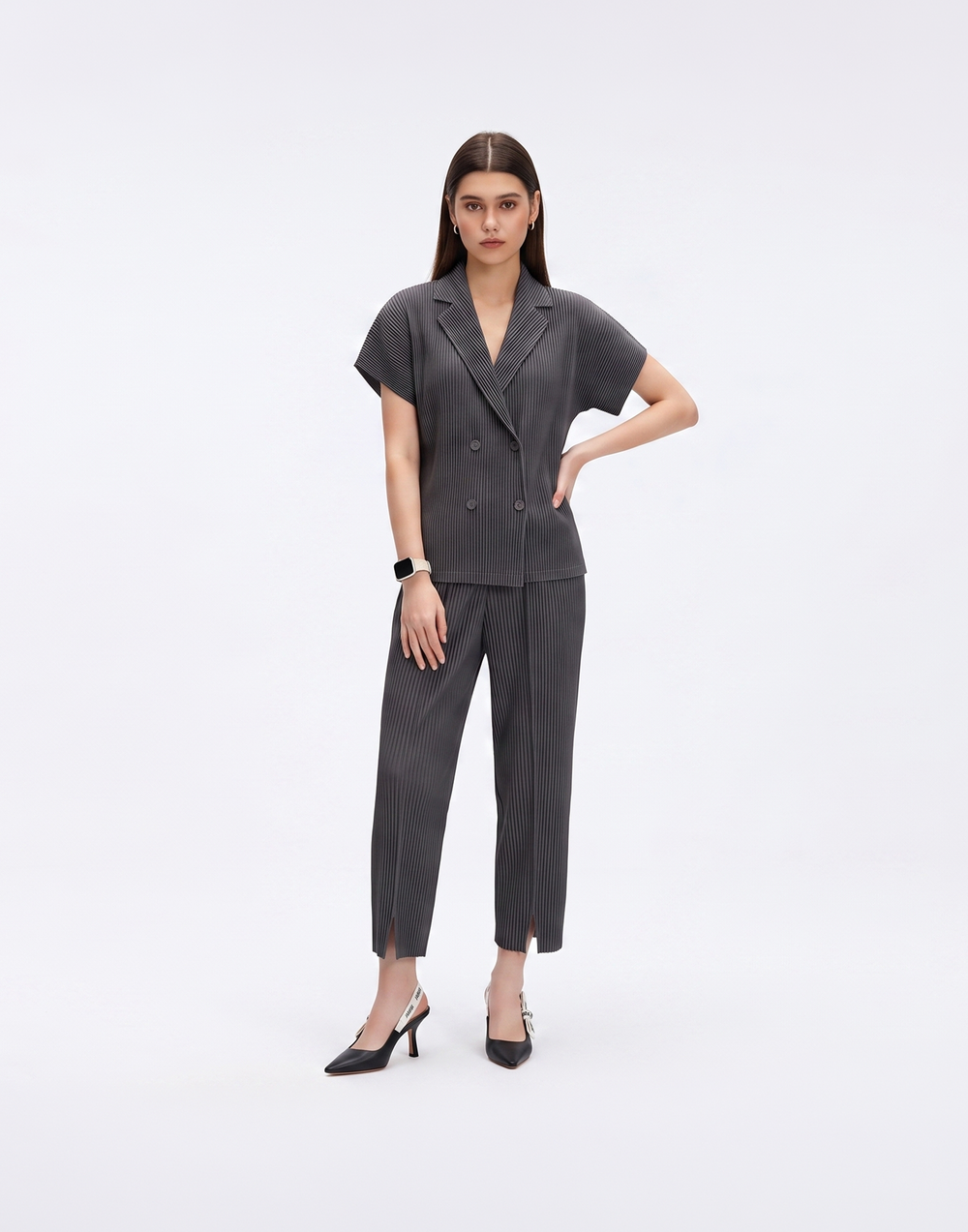Wrinkle-Free, Cooling & Breathable Boardroom Pleated Blazer