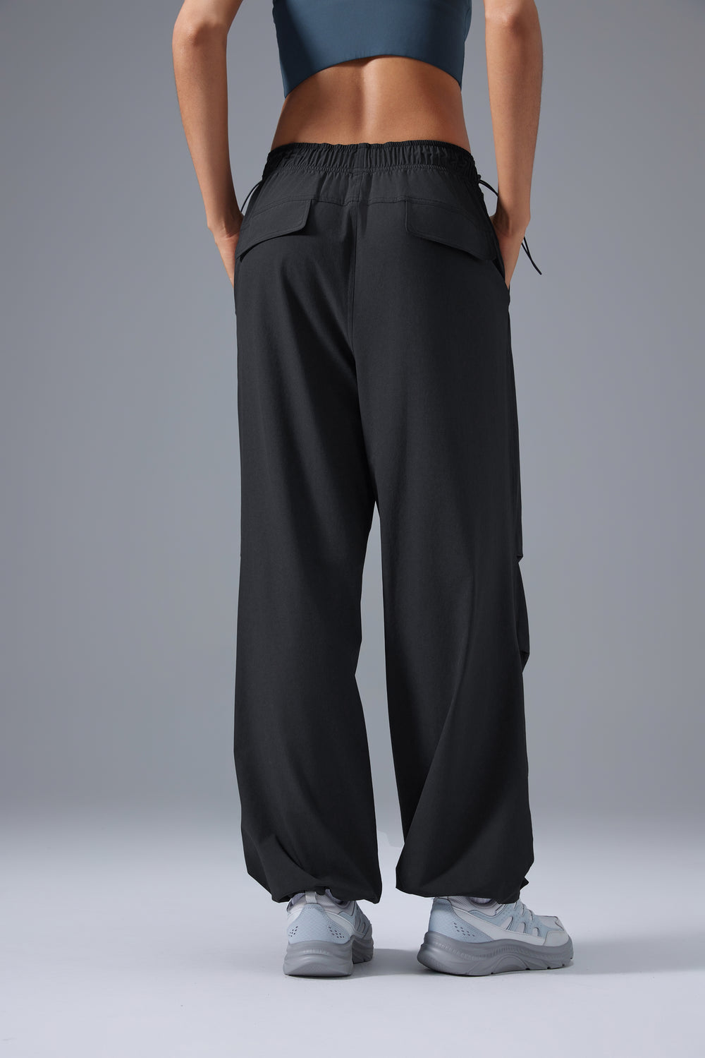Cooling, Stretchable & Wrinkle-Free Getaway Cargo Pants With Pockets & Adjustable Hems