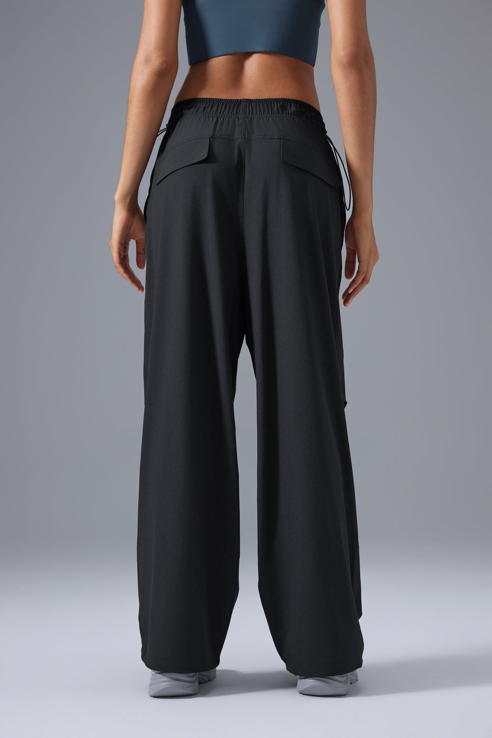 Cooling, Stretchable & Wrinkle-Free Getaway Cargo Pants With Pockets & Adjustable Hems