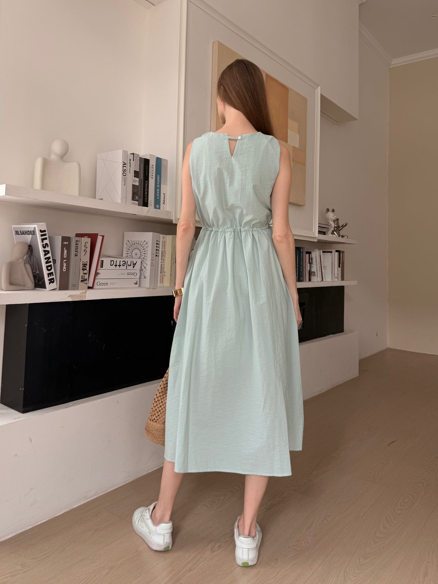 Cooling & Wrinkle-Free Travel Motion Dress With Deep Pockets