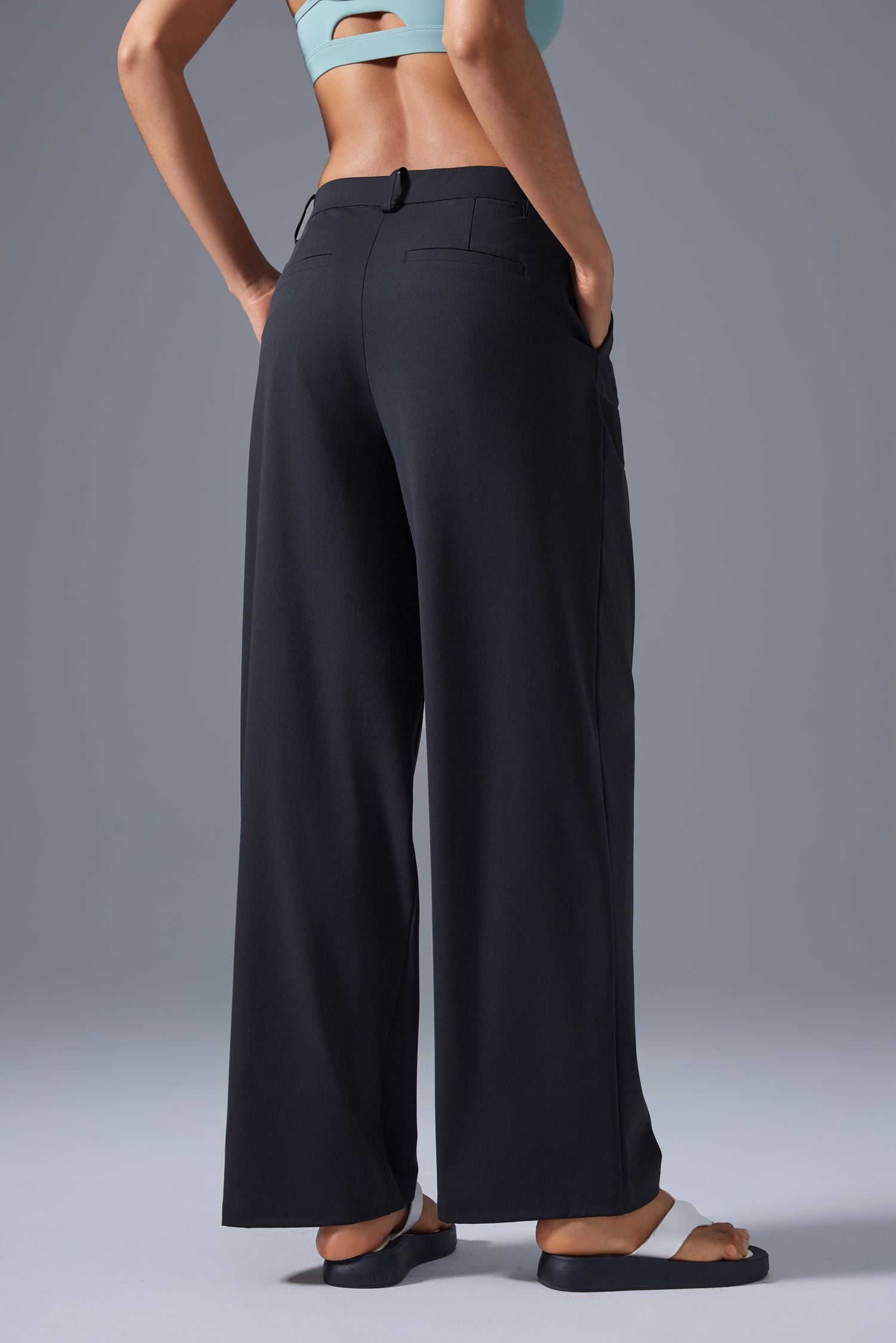 Wrinkle-Free, Breathable & Stretchable Dominance Trousers With Pockets