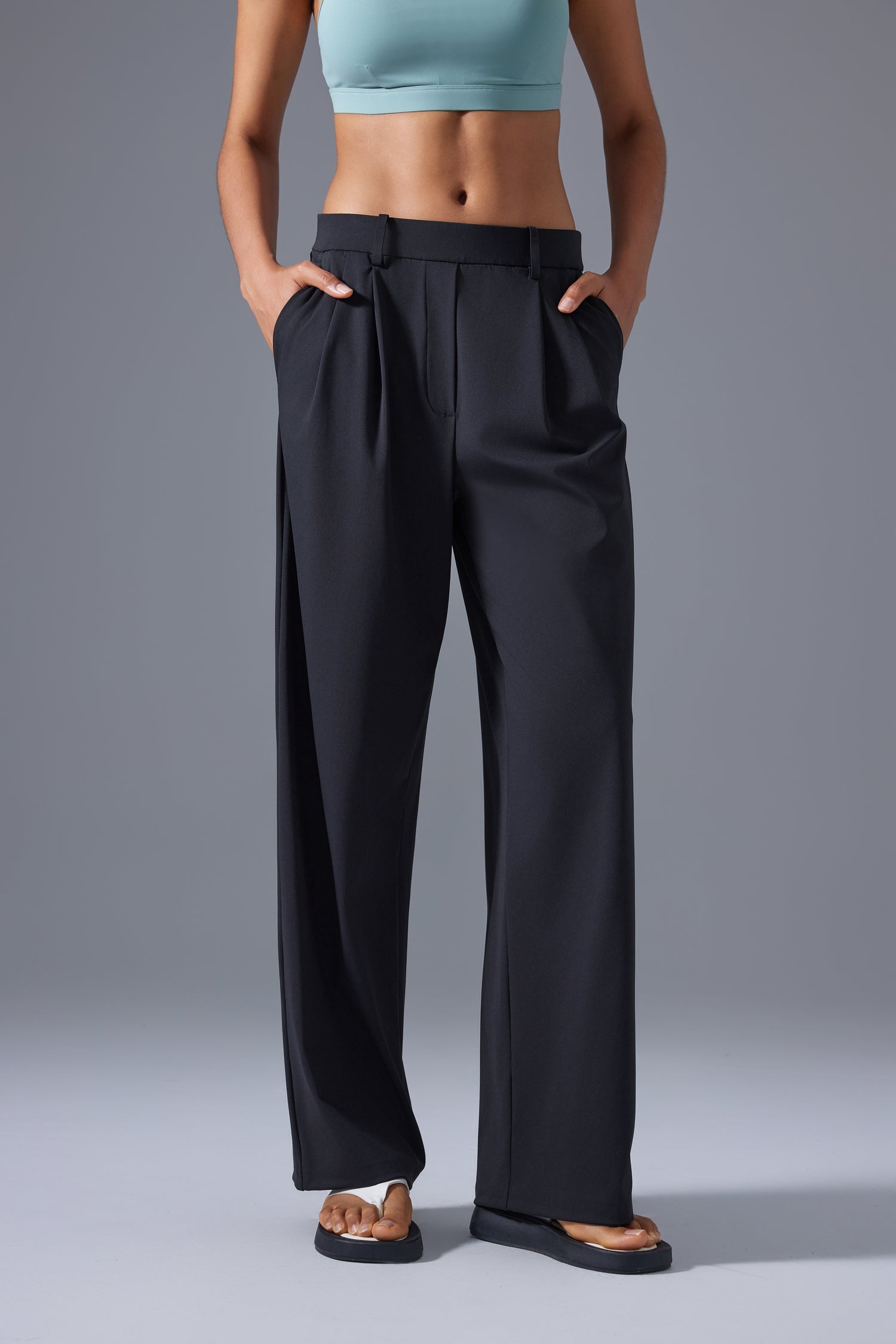 Wrinkle-Free, Breathable & Stretchable Dominance Trousers With Pockets