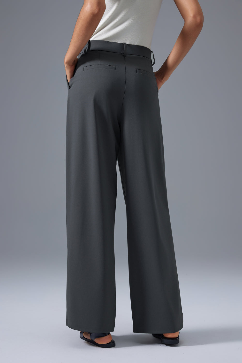 Wrinkle-Free, Breathable & Stretchable Dominance Trousers With Pockets