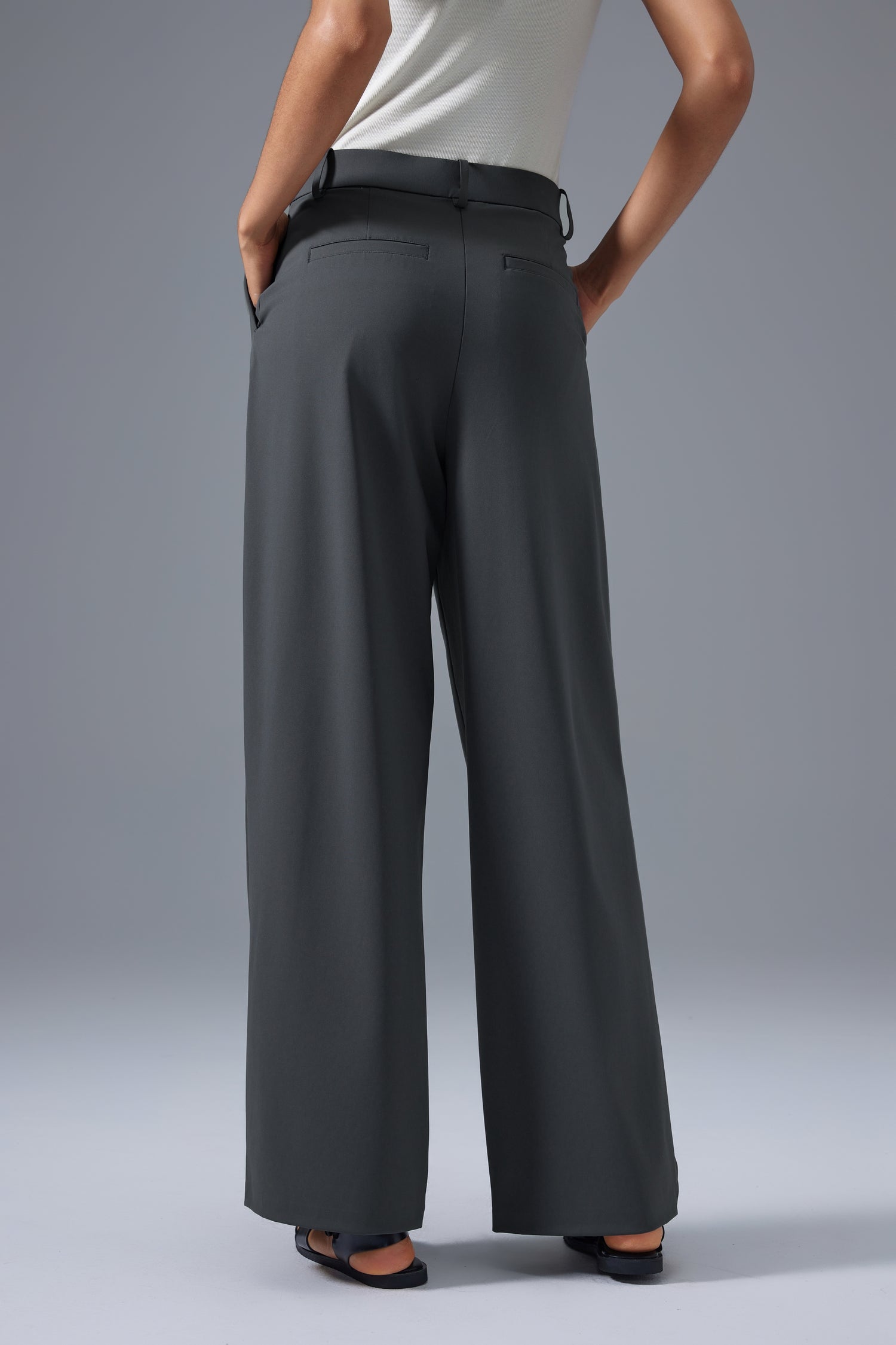Wrinkle-Free, Breathable & Stretchable Dominance Trousers With Pockets