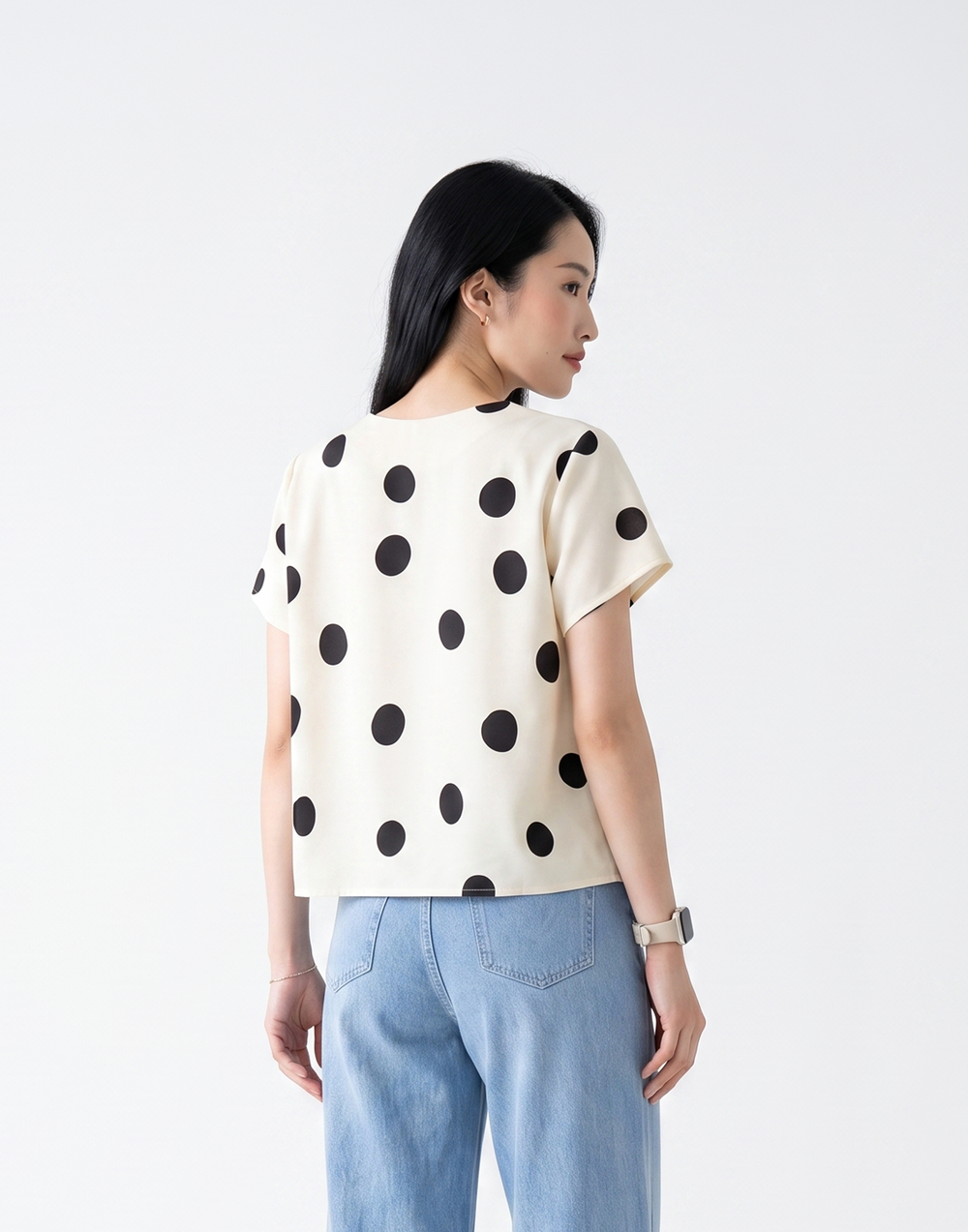 Wrinkle-Free, Cooling, Breathable & Free Size Atelier Top
