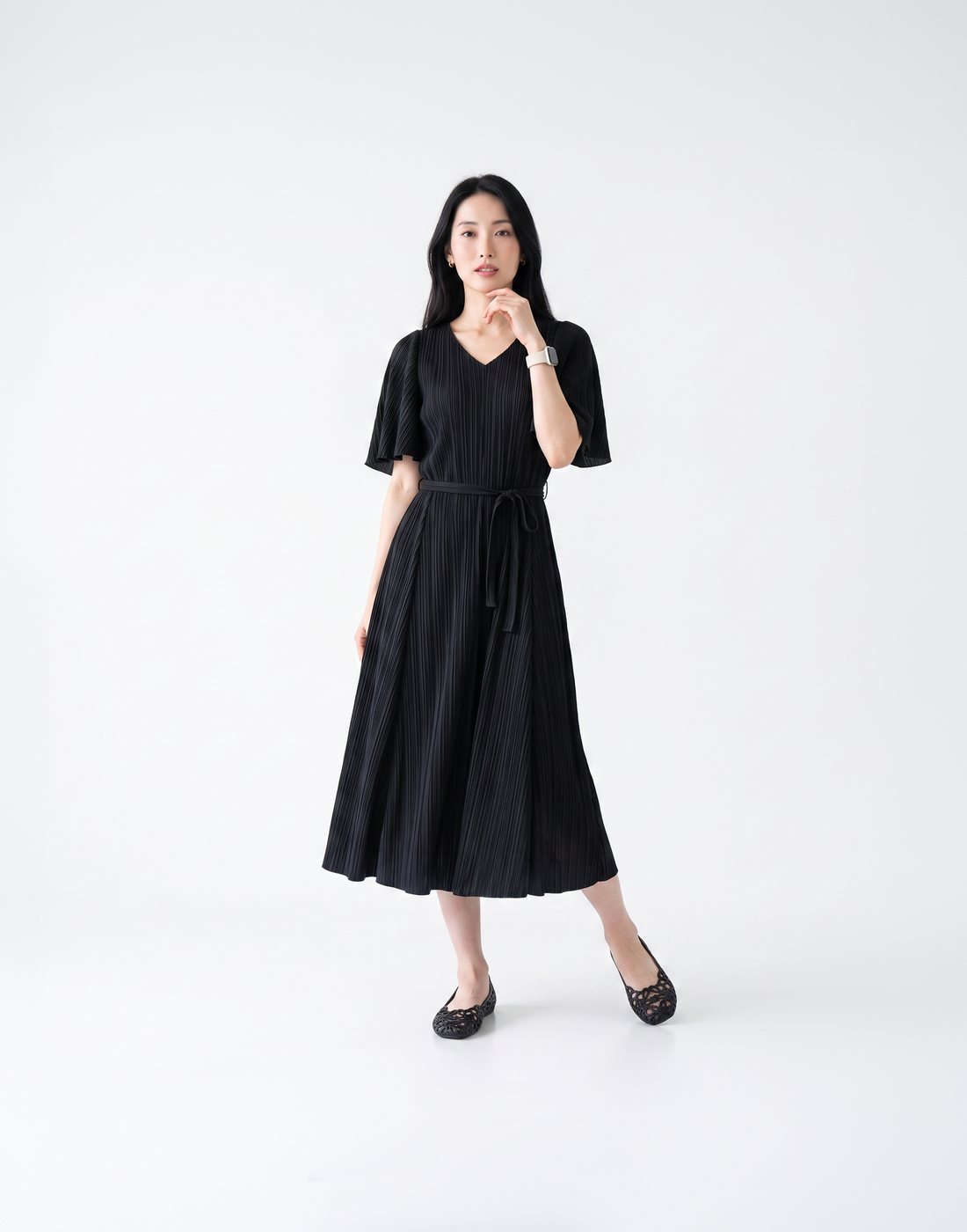 Wrinkle-Free, Free Size & Flattering Daisy Pleated Dress With Adjustable Waist Tie