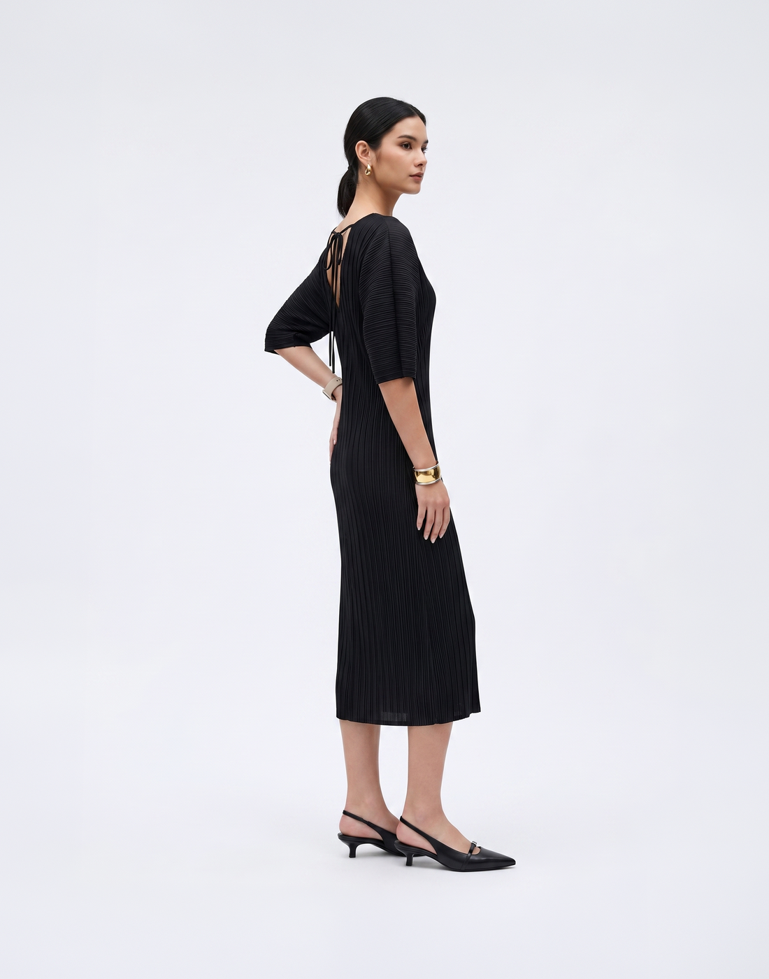 Wrinkle-Free, Cooling & Breathable Pleated Rhythm Dress With Sleeves