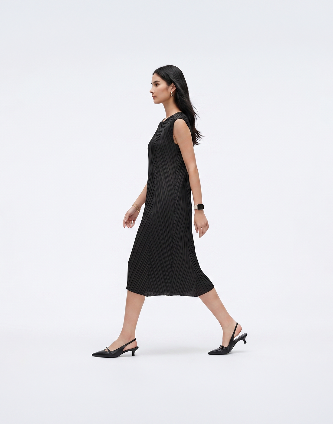 Cooling, Wrinkle-Free & Free Size Solace Pleated Dress