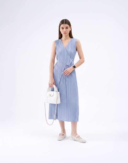 Wrinkle-Free, Cooling & Breathable Icon Pleated Dress