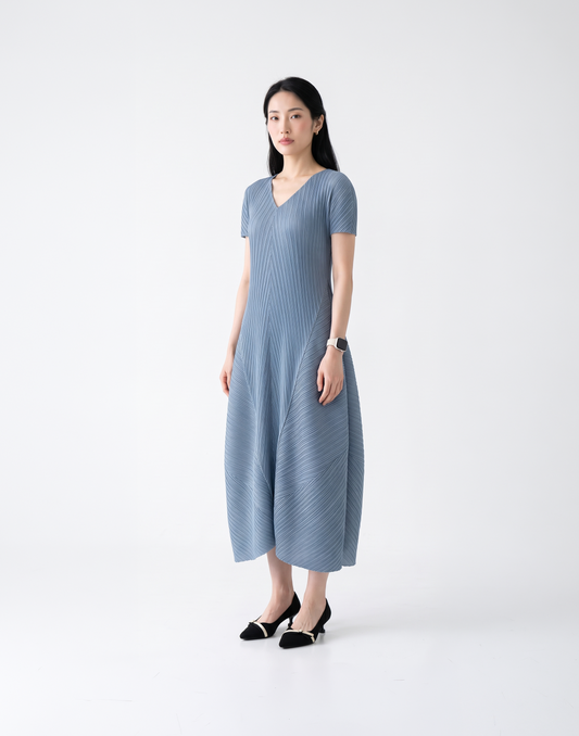 Wrinkle-Free, Cooling & Stretchy Flourish Dress
