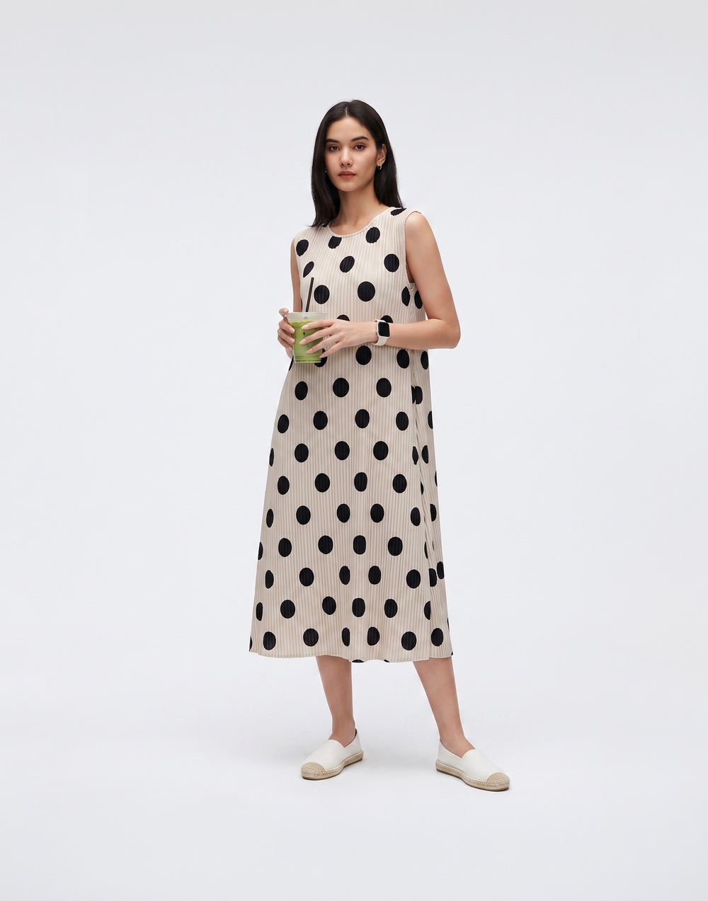 Wrinkle-Free, Cooling, Breathable & Free Size Jollie Polkadot Dress