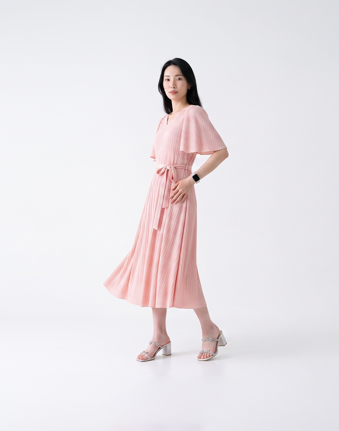 Wrinkle-Free, Free Size & Flattering Daisy Pleated Dress With Adjustable Waist Tie