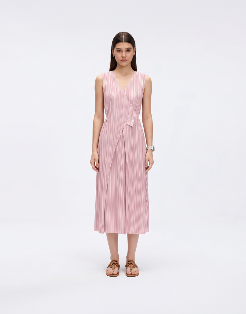 Wrinkle-Free, Cooling & Breathable Icon Pleated Dress