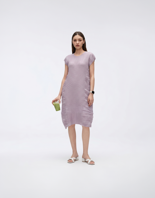 Wrinkle-Free, Cooling & Free Size Pleated Bella Dress