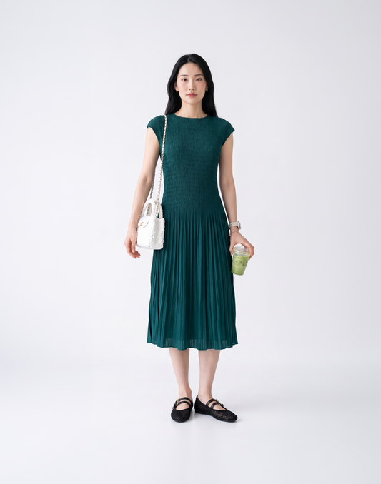 Wrinkle-Free, Cooling & Breathable Tummy Covering Pleated Luxe Dress