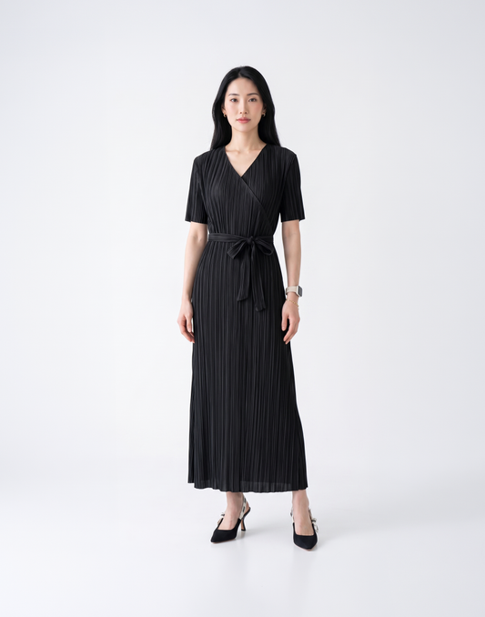 Wrinkle-Free, Cooling & Breathable Envy Pleated Dress