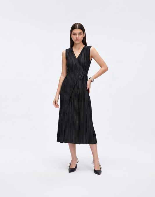 Wrinkle-Free, Cooling & Breathable Icon Pleated Dress