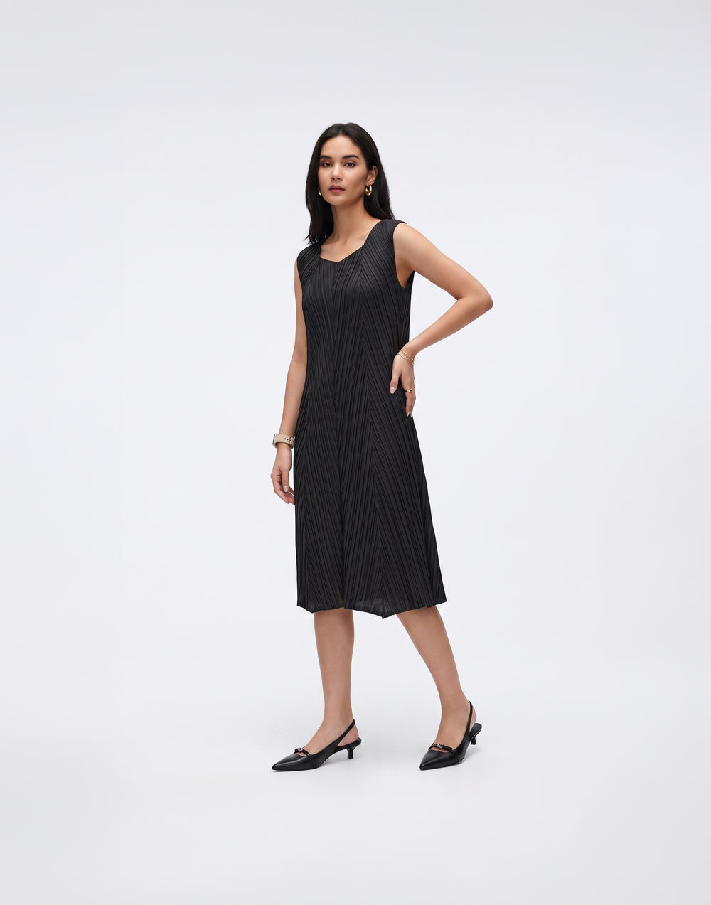 Cooling, Wrinkle-Free & Free Size Solace Pleated Dress