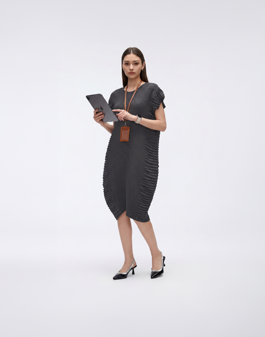 Wrinkle-Free, Cooling & Free Size Pleated Bella Dress
