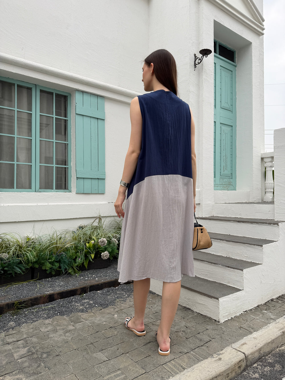 Cooling & Breathable Freedom Dress With Pockets