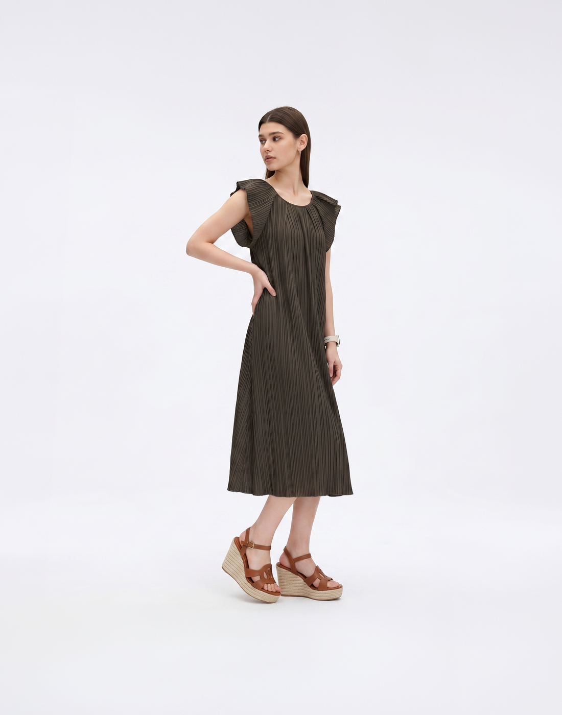 Wrinkle-Free, Cooling & Free Size Pleated Ruby Dress