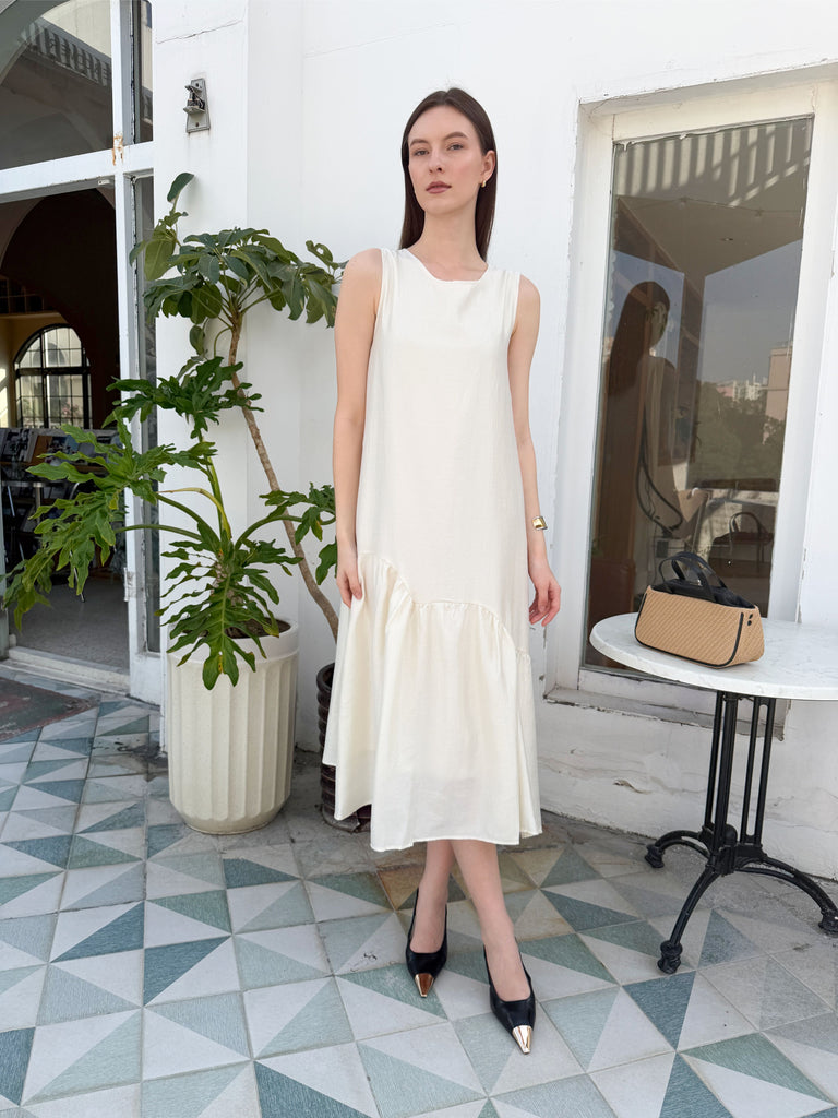 Crease Resistant Flowy Travel Dress