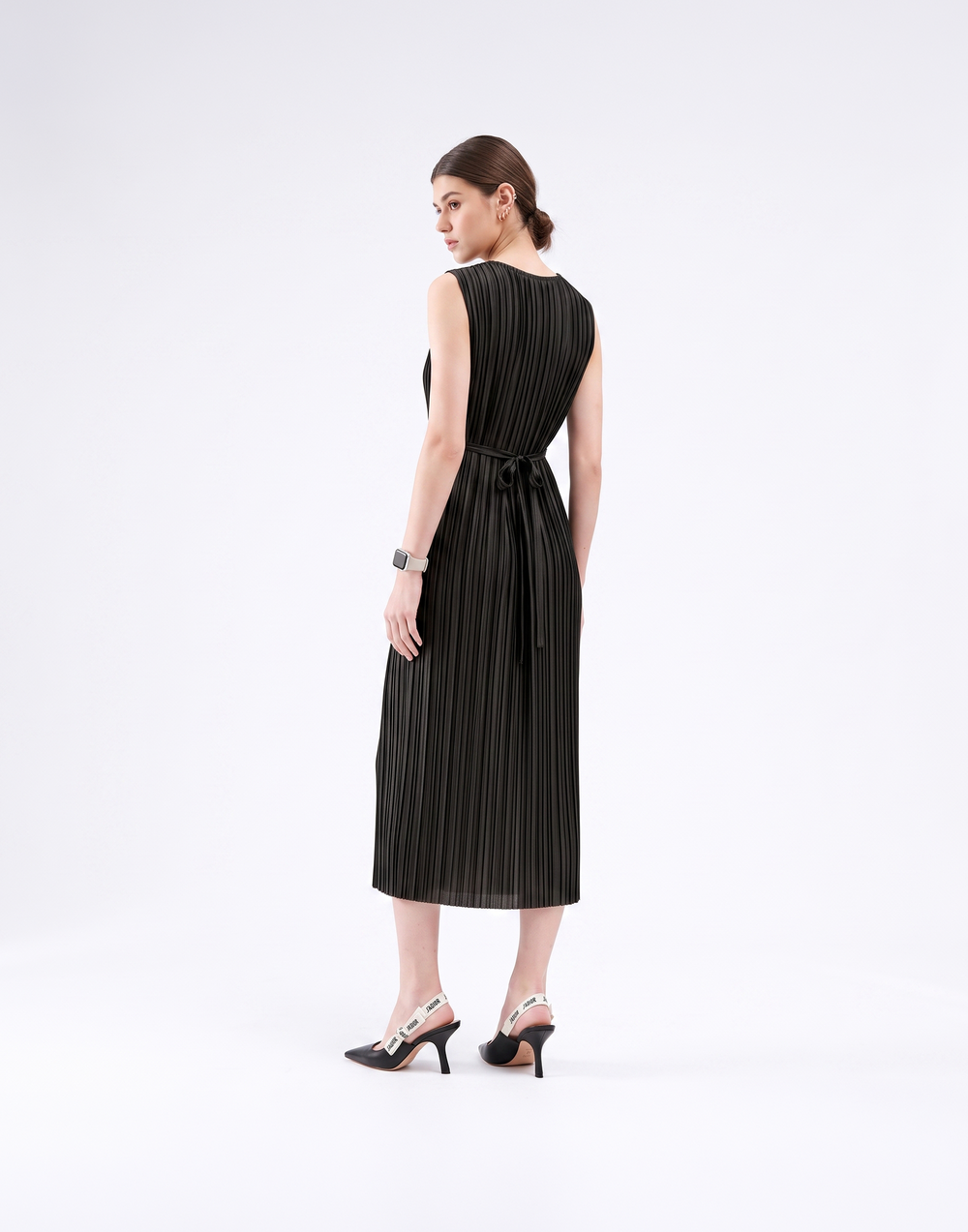 Wrinkle-Free, Cooling & Breathable Icon Pleated Dress